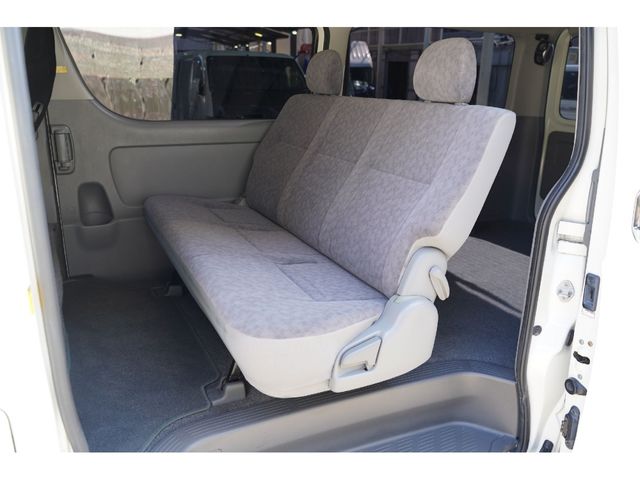 TOYOTA HIACE VAN 2WD 2006 Image 31