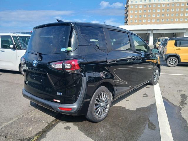 TOYOTA SIENTA HYBRID 2020 Image 31