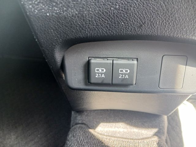 TOYOTA SIENTA HYBRID 2020 Image 31