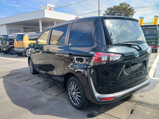 TOYOTA SIENTA HYBRID 2020 Image 31