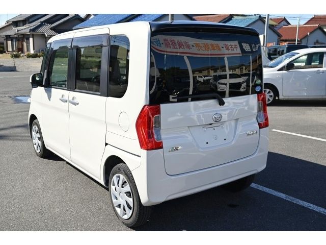 DAIHATSU TANTO 2015 Image 31