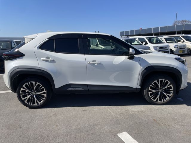 TOYOTA YARIS CROSS HYBRID 2021 Image 31