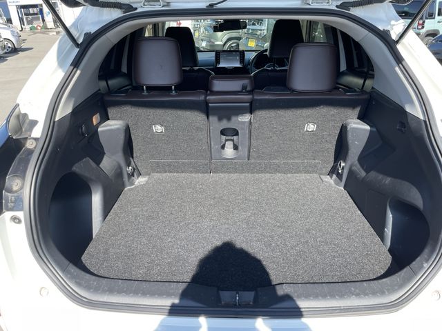 TOYOTA YARIS CROSS HYBRID 2021 Image 31