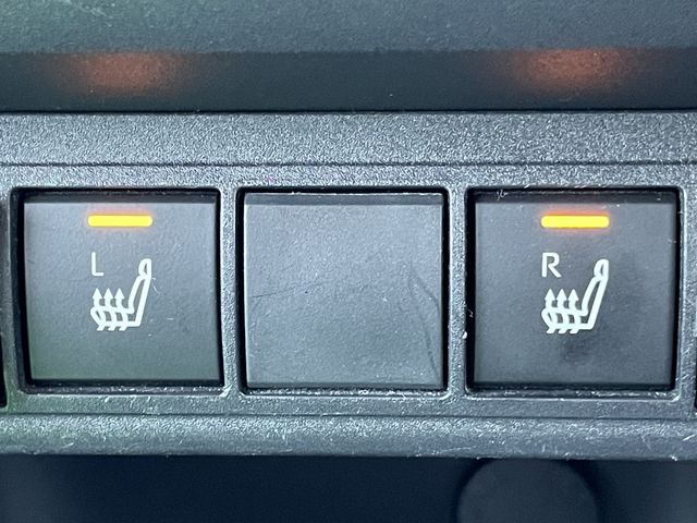 TOYOTA YARIS CROSS HYBRID 2021 Image 31