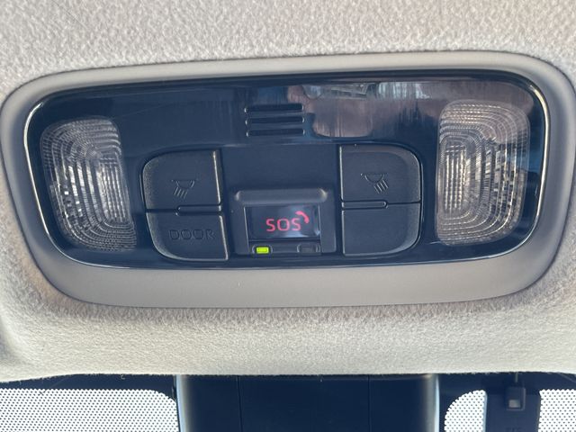 TOYOTA YARIS CROSS HYBRID 2021 Image 31