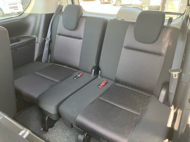 NISSAN SERENA  S-HYBRID 2018 Image 31