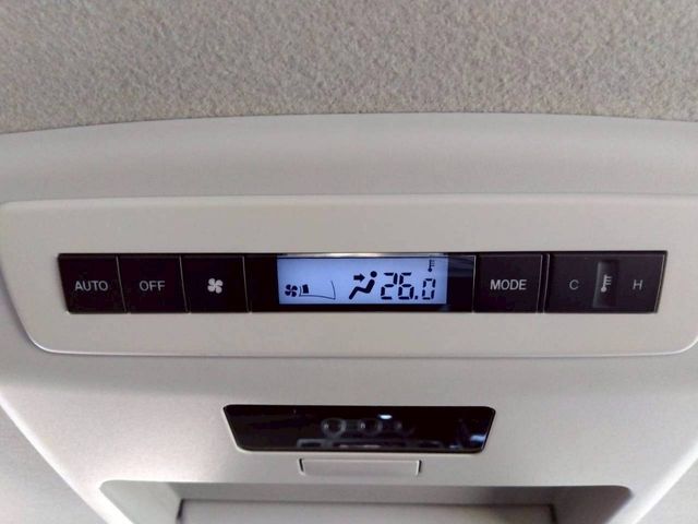 MAZDA MPV 2011 Image 31