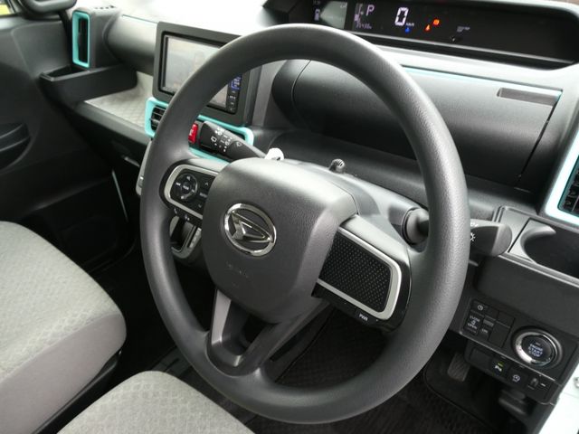 DAIHATSU TANTO 2021 Image 31