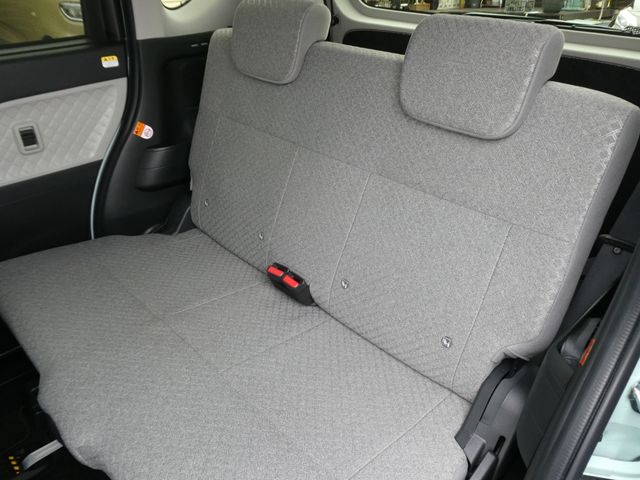 DAIHATSU TANTO 2021 Image 31