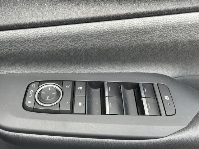 TOYOTA PRIUS 2024 Image 31