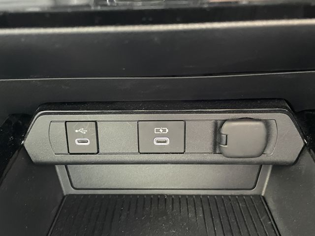 TOYOTA PRIUS 2024 Image 31