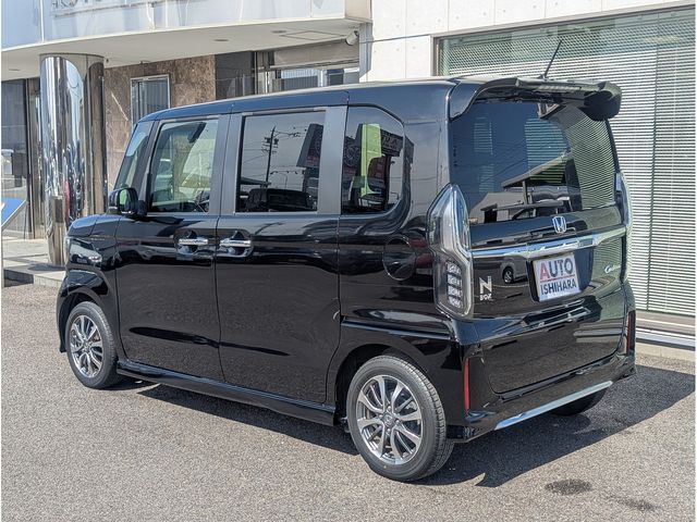 HONDA N BOX CUSTOM 2022 Image 31