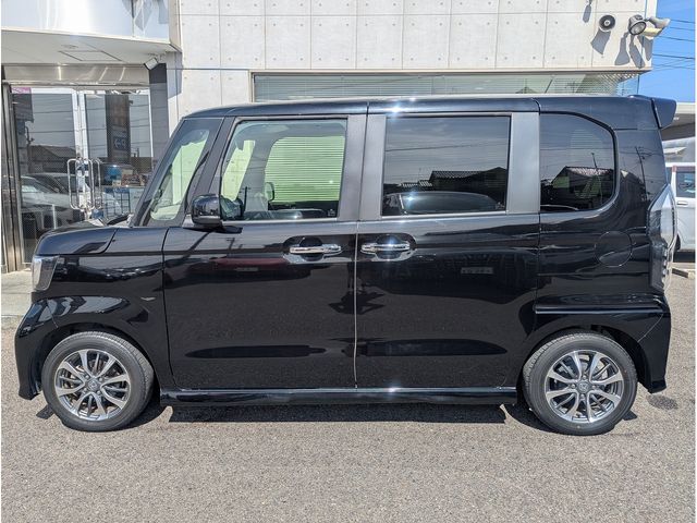 HONDA N BOX CUSTOM 2022 Image 31