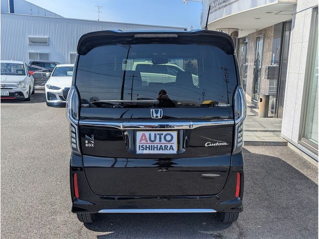 HONDA N BOX CUSTOM 2022 Image 31