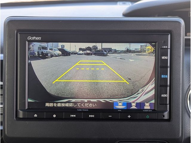 HONDA N BOX CUSTOM 2022 Image 31