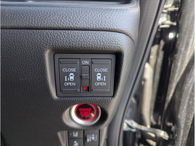 HONDA N BOX CUSTOM 2022 Image 31