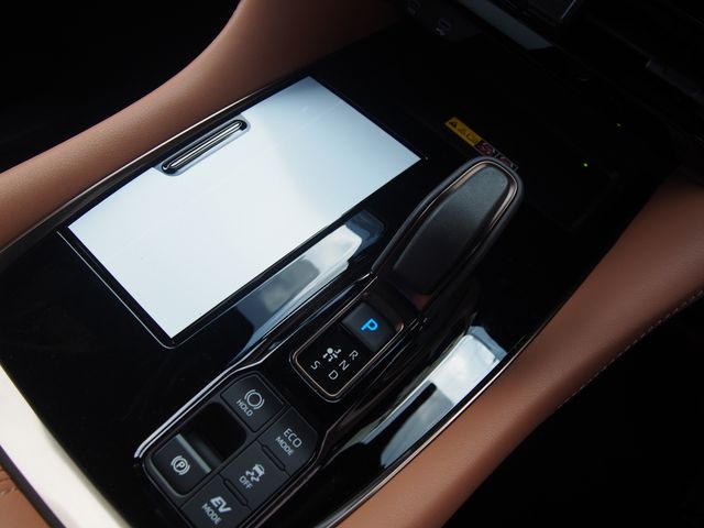 TOYOTA VELLFIRE  HYBRID 4WD 2026 Image 31