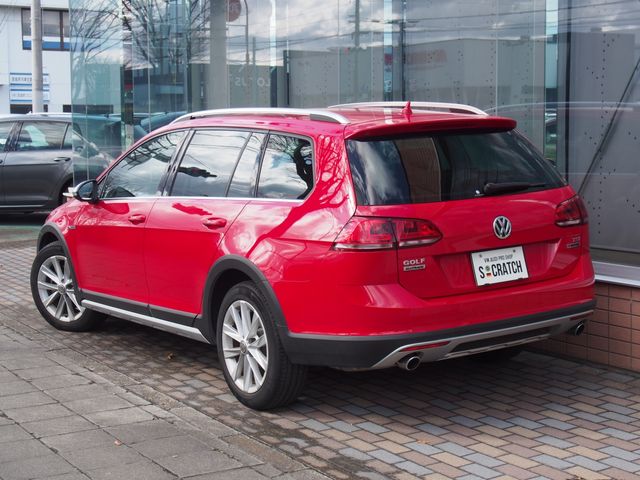 VOLKSWAGEN GOLF ALLT 2017 Image 31