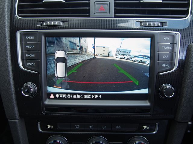 VOLKSWAGEN GOLF GTI 2017 Image 31