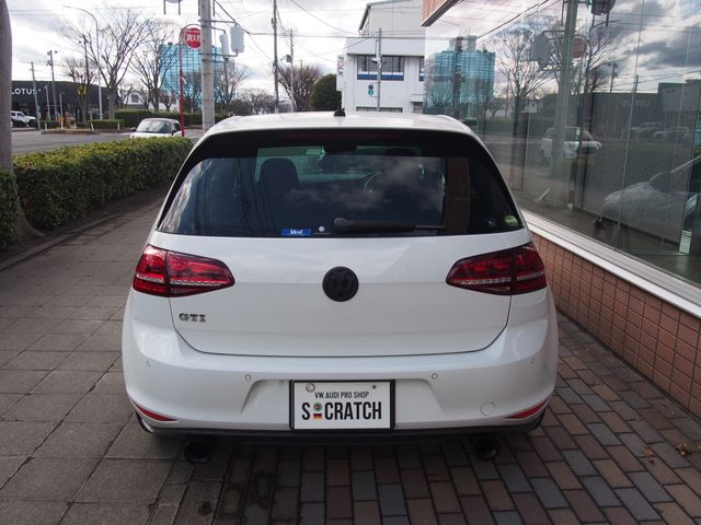 VOLKSWAGEN GOLF GTI 2017 Image 31