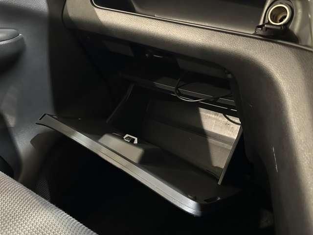 NISSAN SERENA  WG 2017 Image 31