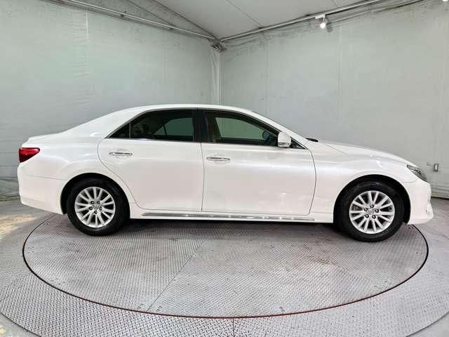 TOYOTA MARK X 2013 Image 31