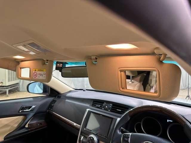 TOYOTA MARK X 2013 Image 31