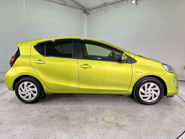 TOYOTA AQUA 2015 Image 31