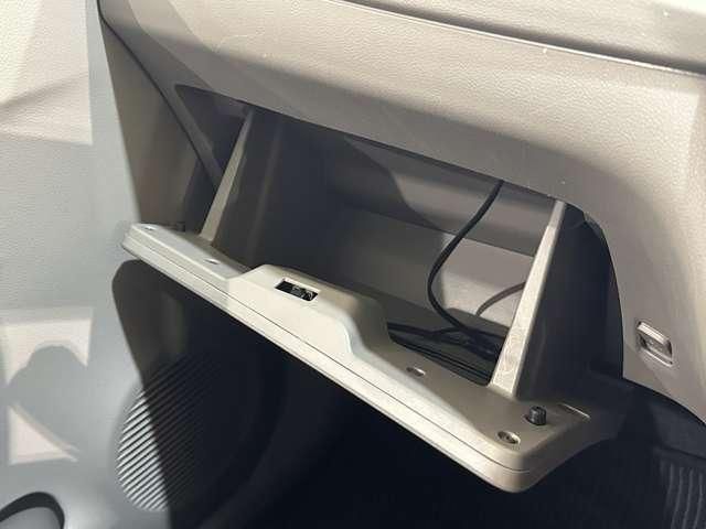 DAIHATSU MIRA E:S 2016 Image 31