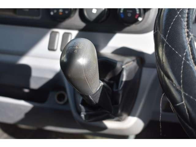 MITSUBISHI CANTER 2015 Image 31