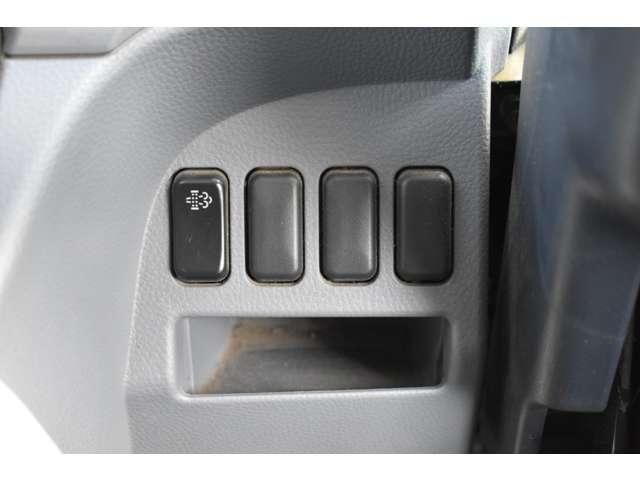 MITSUBISHI CANTER 2015 Image 31