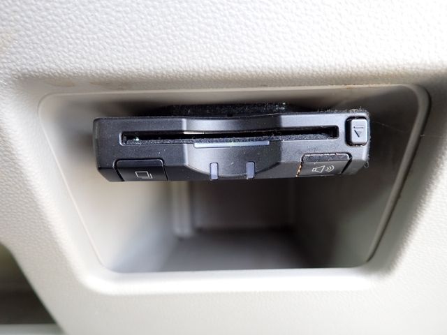 DAIHATSU TANTO 2014 Image 31