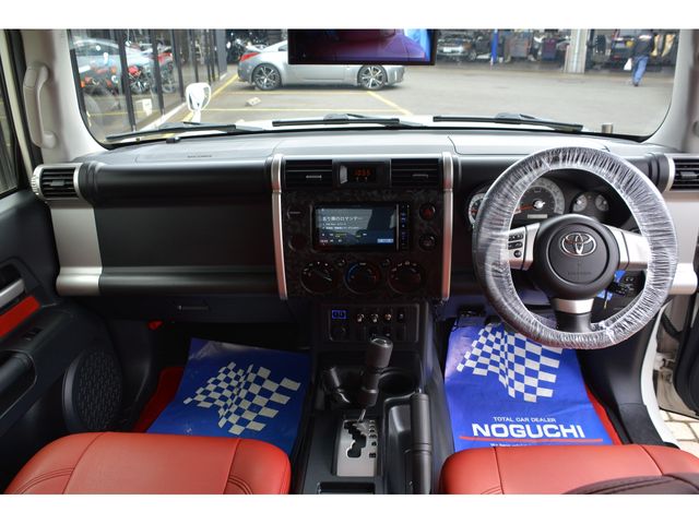 TOYOTA FJ CRUISER 4WD 2013 Image 31