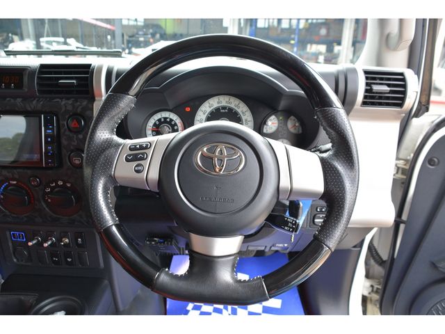 TOYOTA FJ CRUISER 4WD 2013 Image 31