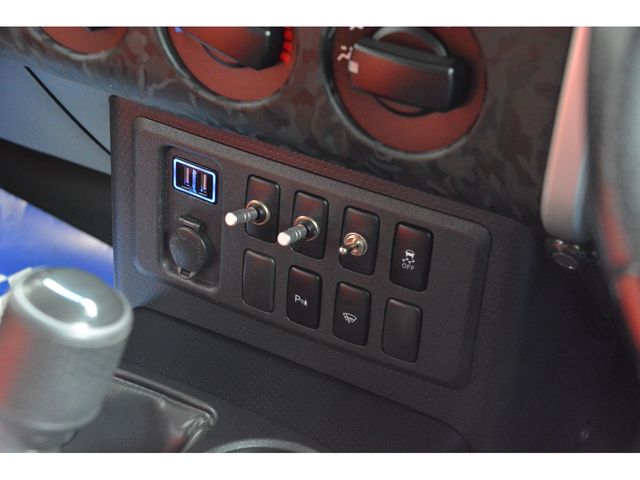 TOYOTA FJ CRUISER 4WD 2013 Image 31