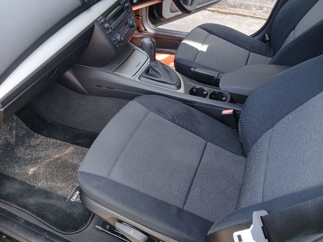 BMW 1SERIES 2005 Image 31