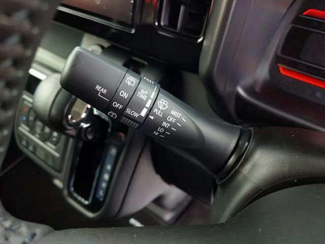 SUZUKI SPACIA GEAR 2024 Image 31