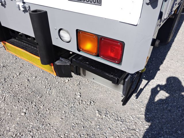 ISUZU FORWARD 2011 Image 31