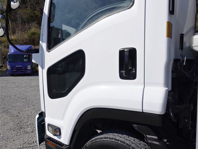 ISUZU FORWARD 2011 Image 31