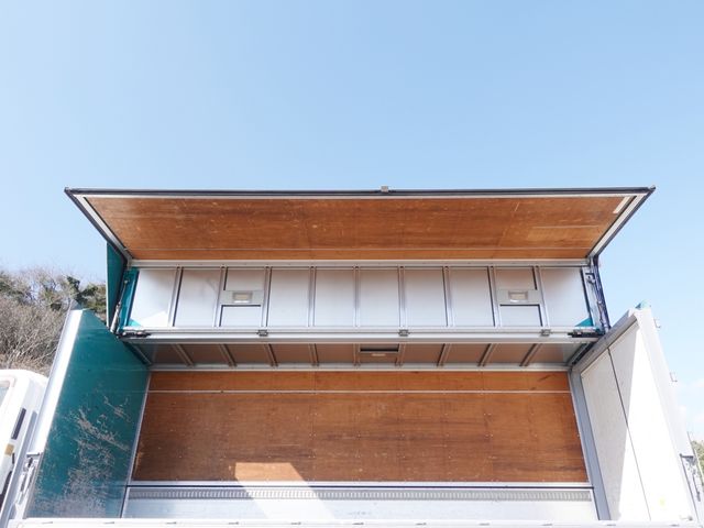 ISUZU FORWARD 2011 Image 31