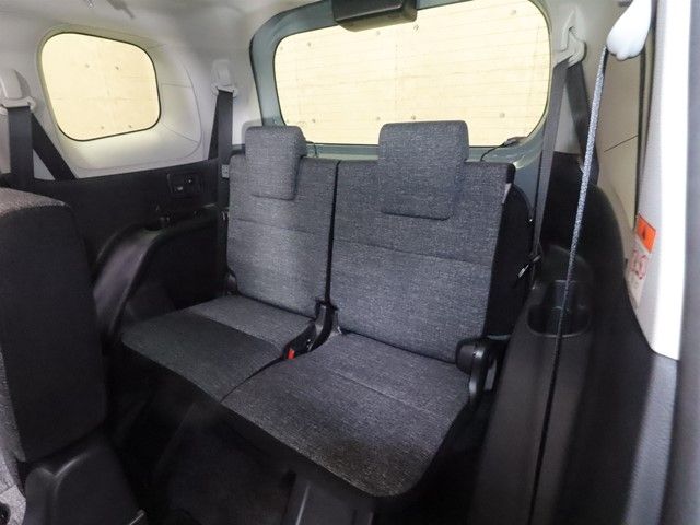 TOYOTA SIENTA HYBRID 2022 Image 31