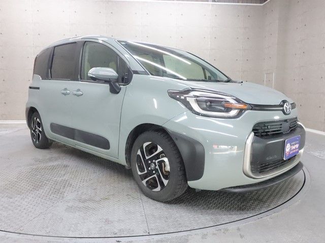 TOYOTA SIENTA HYBRID 2022 Image 31