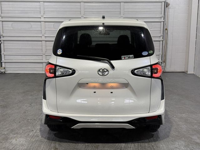 TOYOTA SIENTA 2016 Image 31