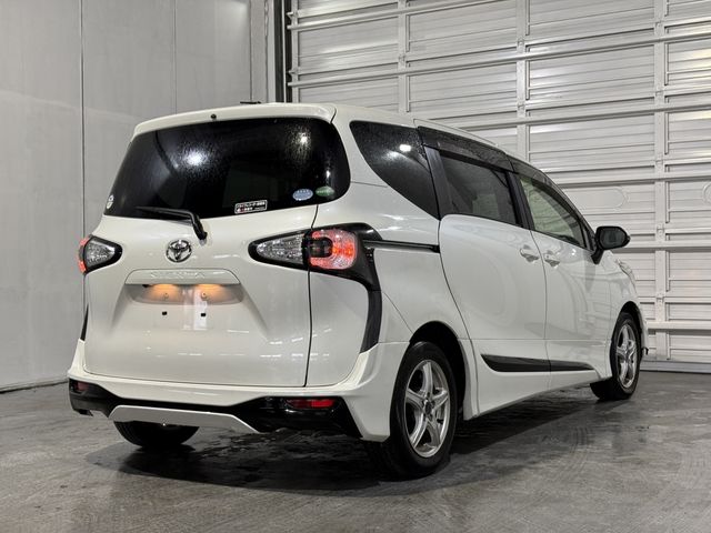 TOYOTA SIENTA 2016 Image 31