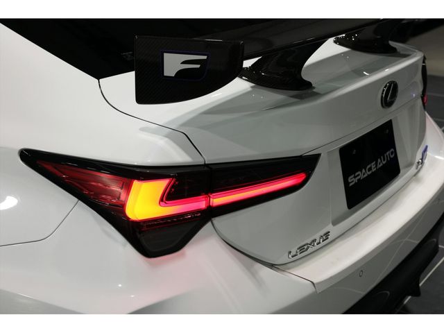 TOYOTA LEXUS RC F 2019 Image 31