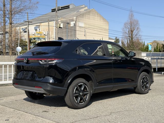 HONDA VEZEL 2023 Image 31