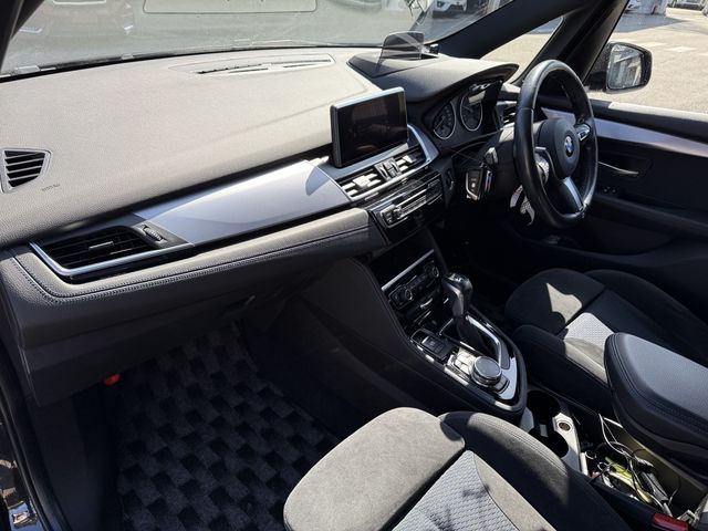 BMW 2SERIES GRAN TOU 2016 Image 31