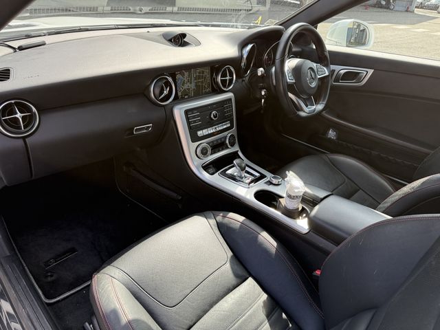 MERCEDES BENZ SLC CL 2018 Image 31