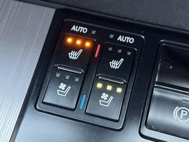 TOYOTA LEXUS RX450H 2WD 2017 Image 31