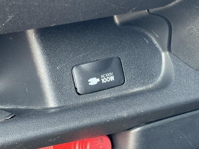 TOYOTA HIACE VAN 2WD 2018 Image 31